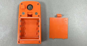 Gebruikte Nedo ET-5 batterijhuis Bijzonderheden: Het model op de foto kan afwijken, wij hebben hiervan meerdere van op voorraad. Batterijhouders zijn geheel nagekeken en waar nodig een laadconnector en/of schakelaar vervangen. Lichte gebruikssporen, werking is getest. 3 maanden garantie.