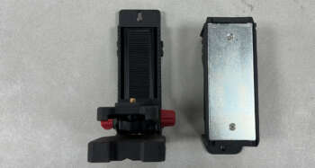 Gebruikte Nedo universele muurbevestigingsbeugel voor projectie lasers met 1/4"aansluiting Afmetingen: 200x180x790mm Afstand hart 1/4"aansluiting tot rug wandklem: 6.5-9.5 cm Verstelbaarheid in hoogte: Ja Magnetisch: Ja Schroefsleuf: Ja 1x Plafondklem: Ja Verticaal op statief: Nee Bijzonderheden: Geen