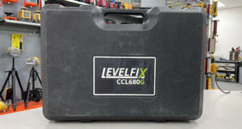 Gebruikte Levelfix CCL680G koffer Passend op de Levelfix Levelfix CCL680G B+ grade product: Koffer in goede staat, sloten zijn goed, met lichte gebruikssporen. Het model op de foto kan afwijken van de geleverde ontvanger, wij hebben hiervan meerdere van op voorraad. Wilt u er meerdere hebben?  Vraag dan het actuele aantal op via telefoon, whatsapp of mail.