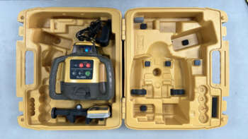 Complete Topcon RL-H5A set met LS-80LR ontvanger en lader met indicatie